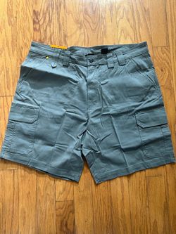 NWT CAT Men's Cargo Shorts gray size 42