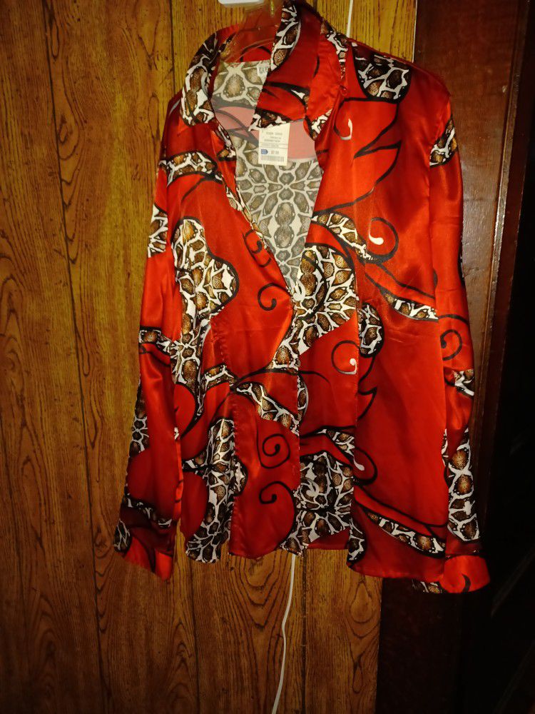 Red Printed Long Sleeves Shirt Size 2xl Can Use As A Jacket Too