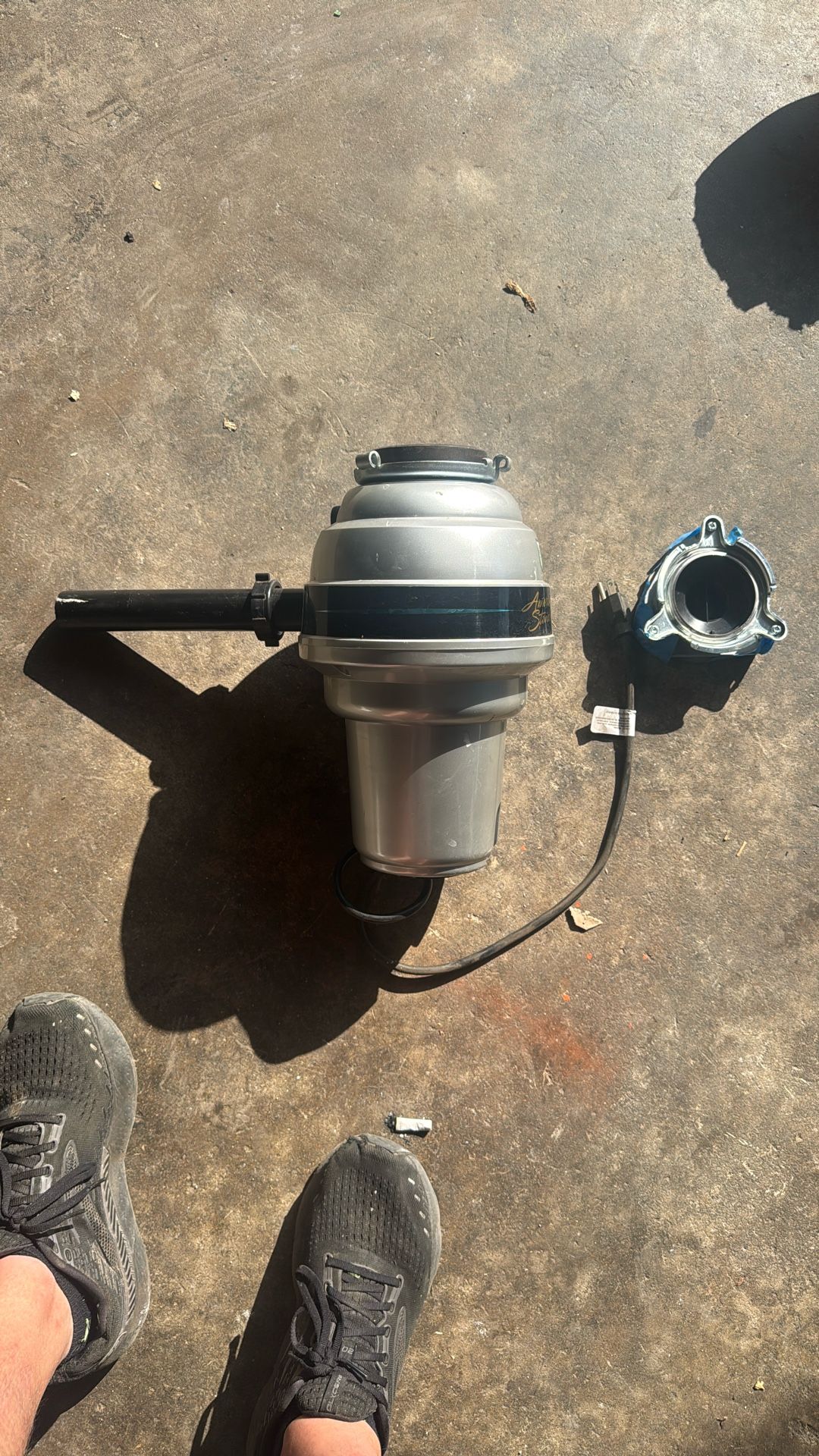 Garbage Disposal 1 1/4 Horse Power