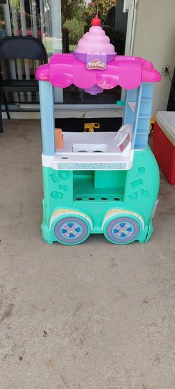Play-doh ice cream truck