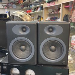 Audioengine Audio Engine A5 Powered Bookshelf Speakers 