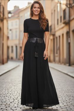 No Boundaries Size M (7-9) Black Lace Tiered Maxi Design Faux Leather Long Skirt. Pleather blemished. See Pics. Never worn, pre-washed. This is a No B