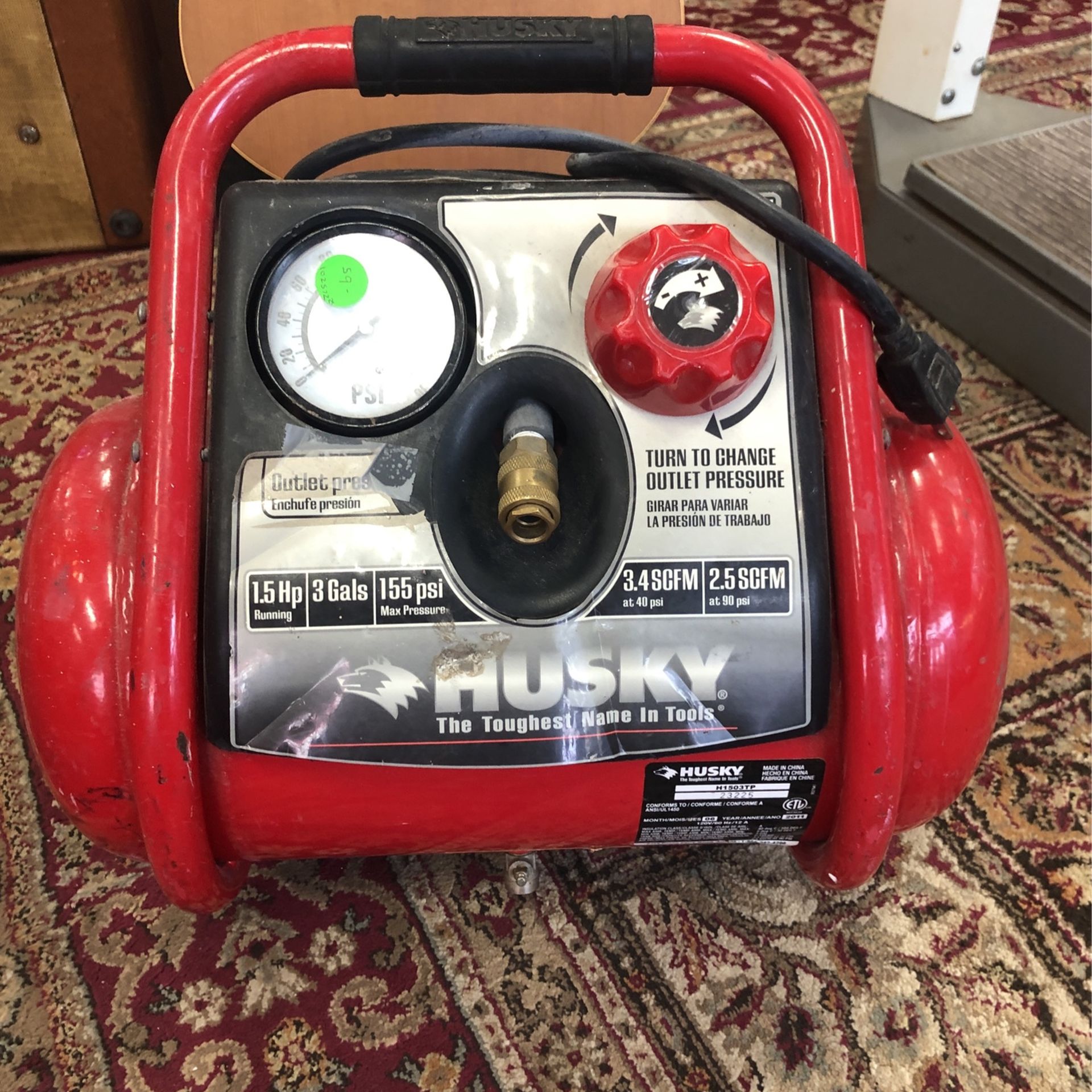 Husky 1.5 hp 3 on sale gallon air compressor