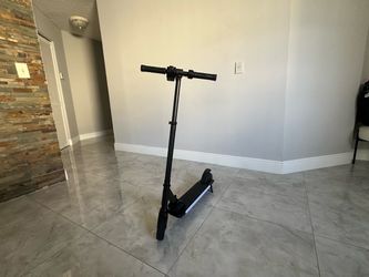 Jetson Omega Kids Electric Scooter Folding LED LCD Black JOMEGA2-BLK