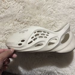 Adidas Foam Runner Size 8 *USED* *no Box*