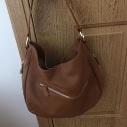 New Laggo Leather Handbag