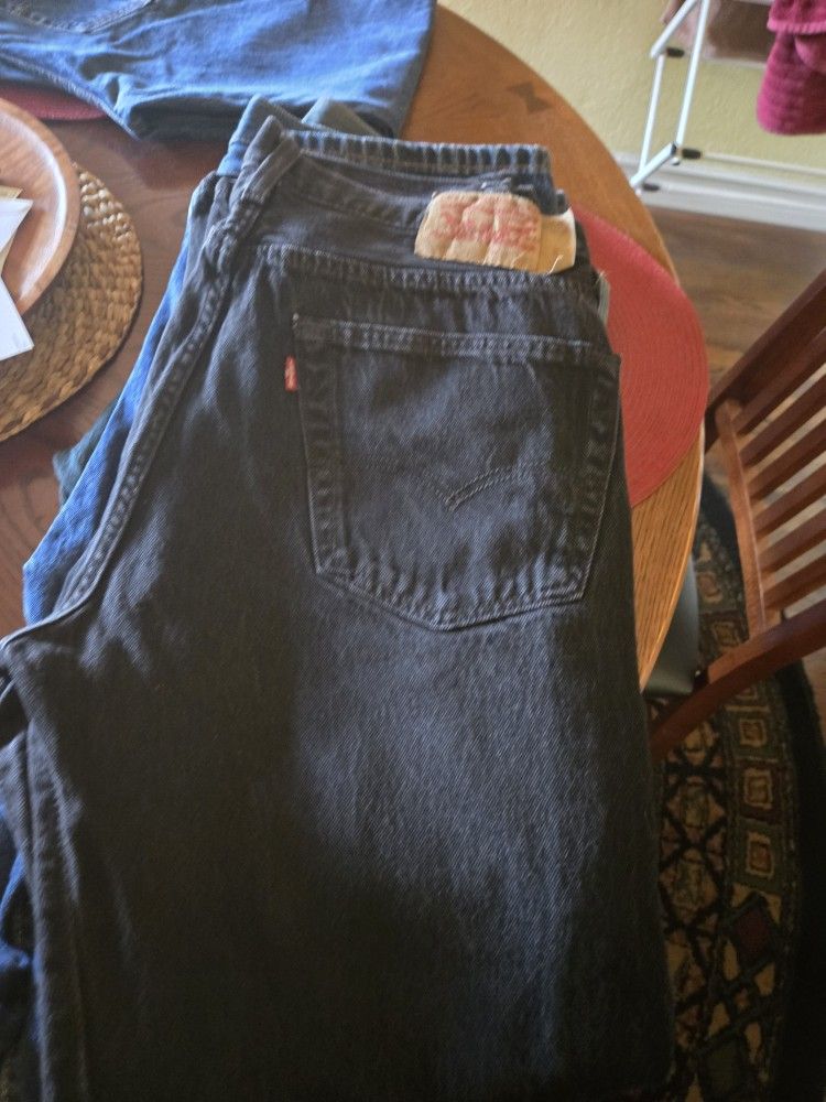 Levi's