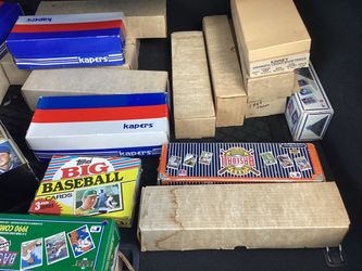 Vintage Baseball Card Collection Lot