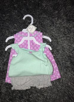 6 mos. Carter's 3 piece outfit