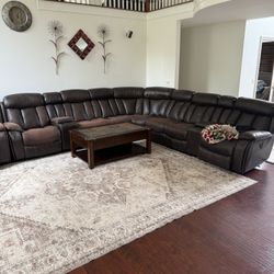 7 Seat Sectional 3 Recliners With 2 USB Storage  Compartments And 1 Reclining Chair