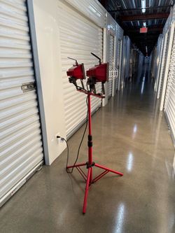 Dual Head Work Light on Adjustable Tripod Stand