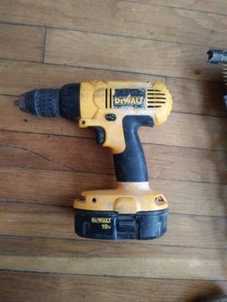Dewalt Power Drill