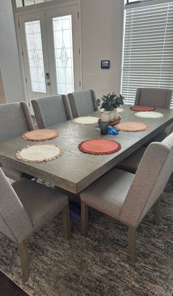 Dining Room Table and Chairs