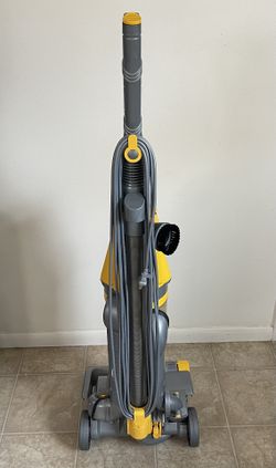 Dyson DC07 DC 07 Upright Bagless Vacuum Cleaner Hepa+bactisafe for