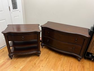 Beautiful walter smith dresser and nightstand