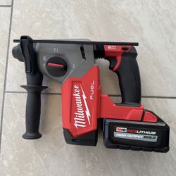 Milwaukee 1” SDS Hammer Drill (Model 2912-20)