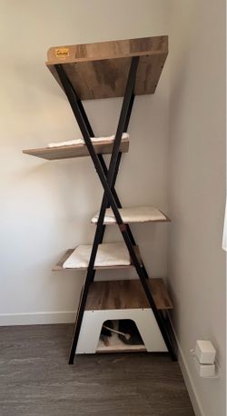 FREE CAT TREE (PICK UP TODAY)