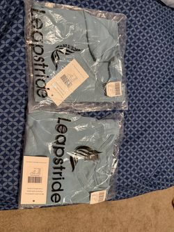 4 green crop tops