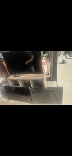 Bundle of three plasma TVs sizes 50 inch 42 inch and 48 inch brand Visu with original remote control