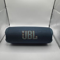 JBL Flip 7 Speakers