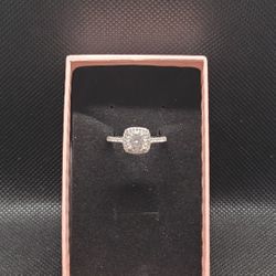 Adjustable .925 Sterling Silver 1ct Engament Ring W/ Certification