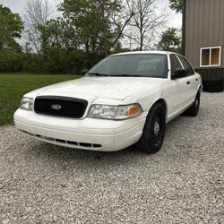 Crown Victoria 