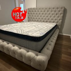 Flory Dove Gray Upholstered Platform Bed Queen size / mattress for including  New in a box  Tufting upholstered   bonita Cama tapizasa queen size / Co