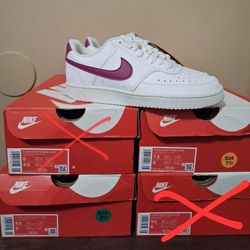 Nike Court Vision Womens Size 7.5, 9.5
