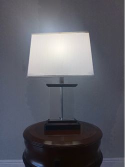Modern Table Lamp with Crystal Acrylic Base
