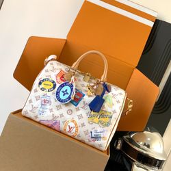 Fashionable Handbags 