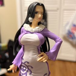 Boa Hancock Figure