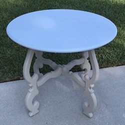 Accent/End/Side Table 