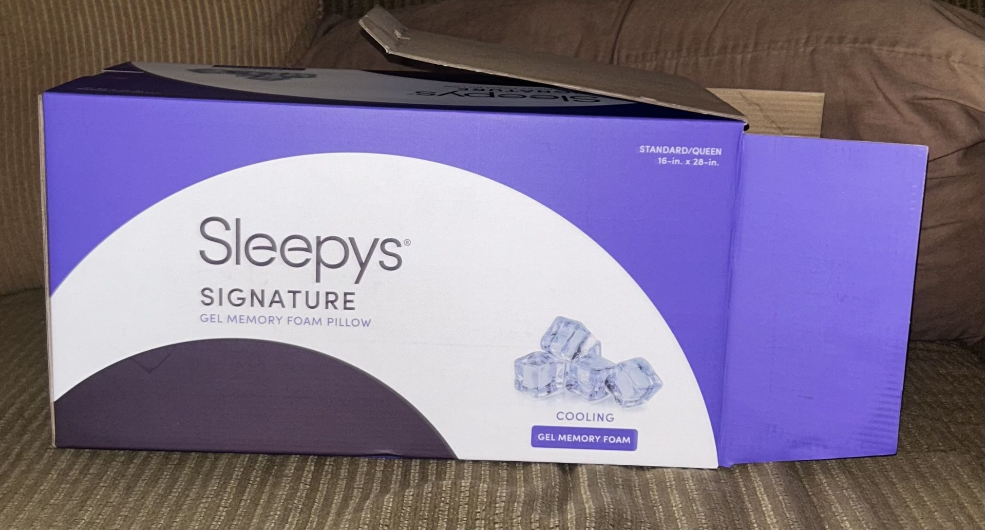 Like New Sleepys Gel Memory Foam Cooling Pillow