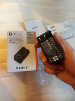 Sony BC-TRW Charger for W Batteries