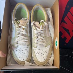 Jordan 1s Low White Ghost Green 