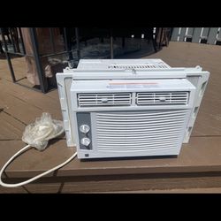 RCA Air Conditioner 5,000 BTU