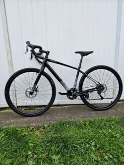 Felt Broam 60 Gravel Bike