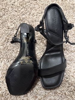 Free/ trade Karl lagerfled heels