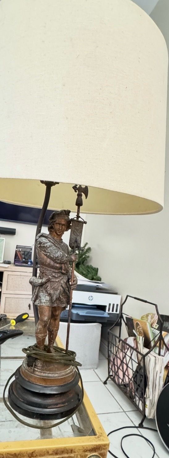 Vintage Mid-Century Bronze Scottish Highlander Lamp – Rare Collectible Decor