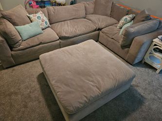 5-Piece American Signature Sectional