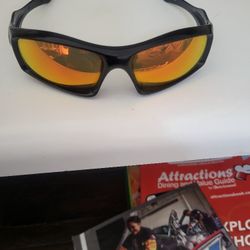 Oakleys 