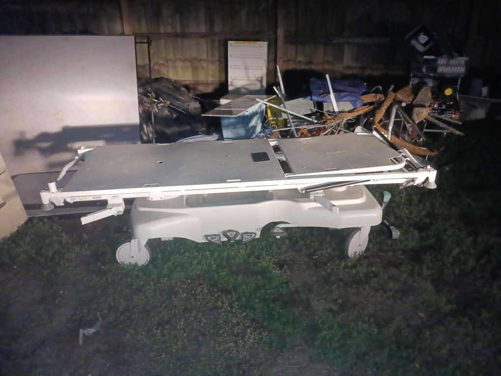 Working Hospital Bed