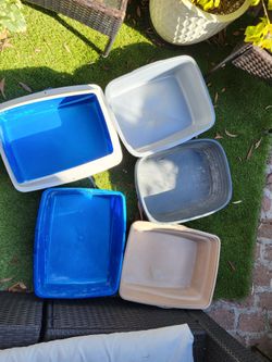 Free litter boxes