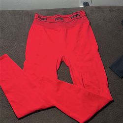 “Pink” red leggings