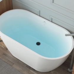 Ferdy 55" Bali Acrylic Freestanding Soaking Bathtub, Toe Tap Black Matte Drain