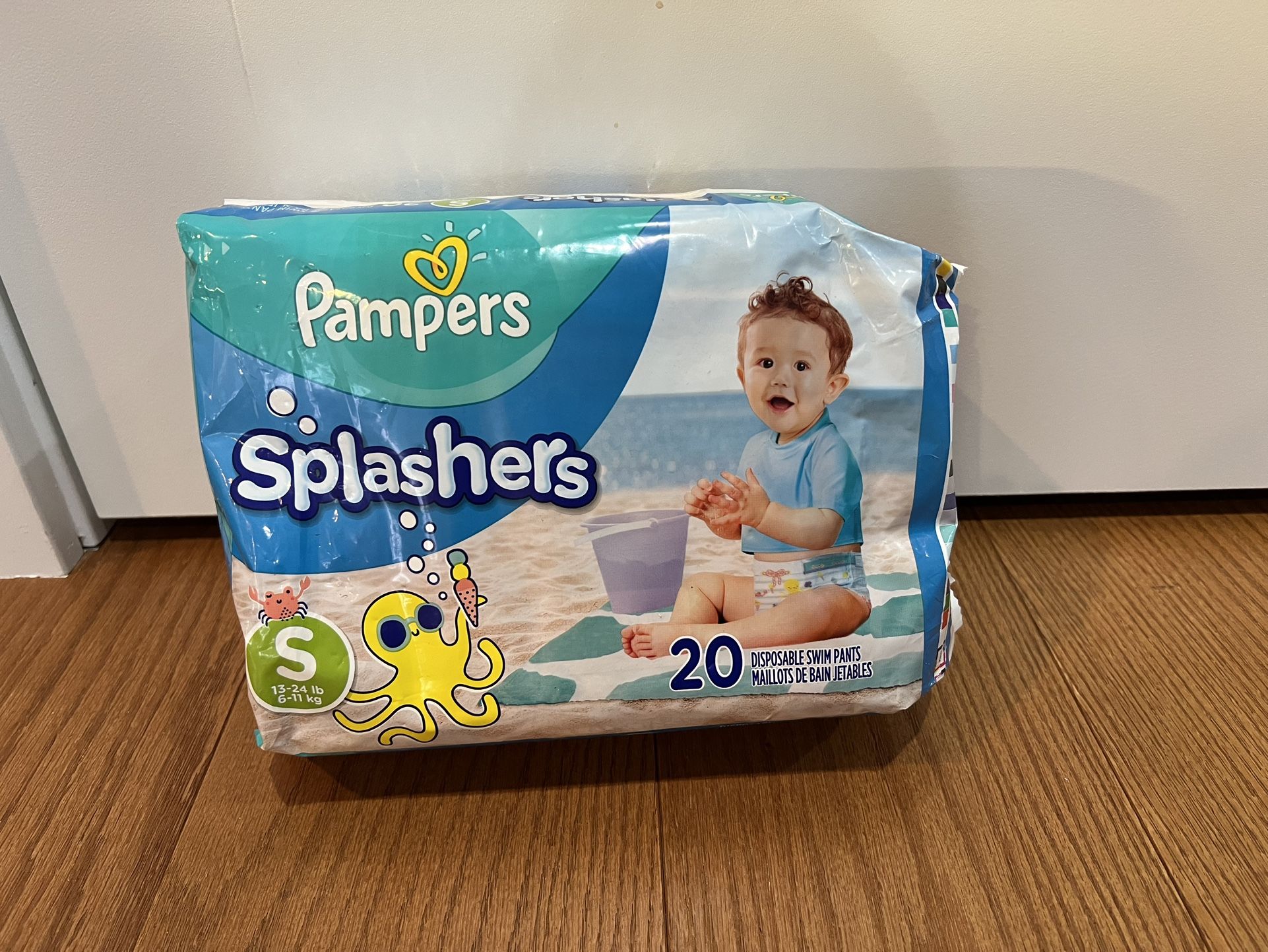 Pampers Splashers Swim Diapers - Size S, 20 Count, Disposable Baby Swim Pants