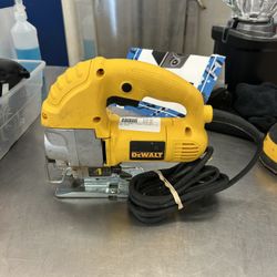 Dewalt VS Orbital Jig Saw 