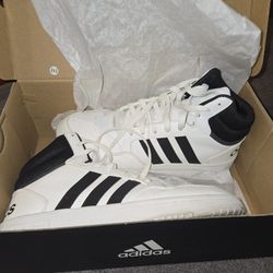 Size 9 Adidas Hoops 3.0 Mid