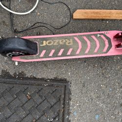 Razor electric scooter