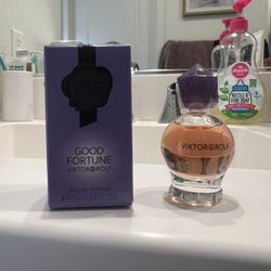 Viktor And Rolf Good Fortune Perfume